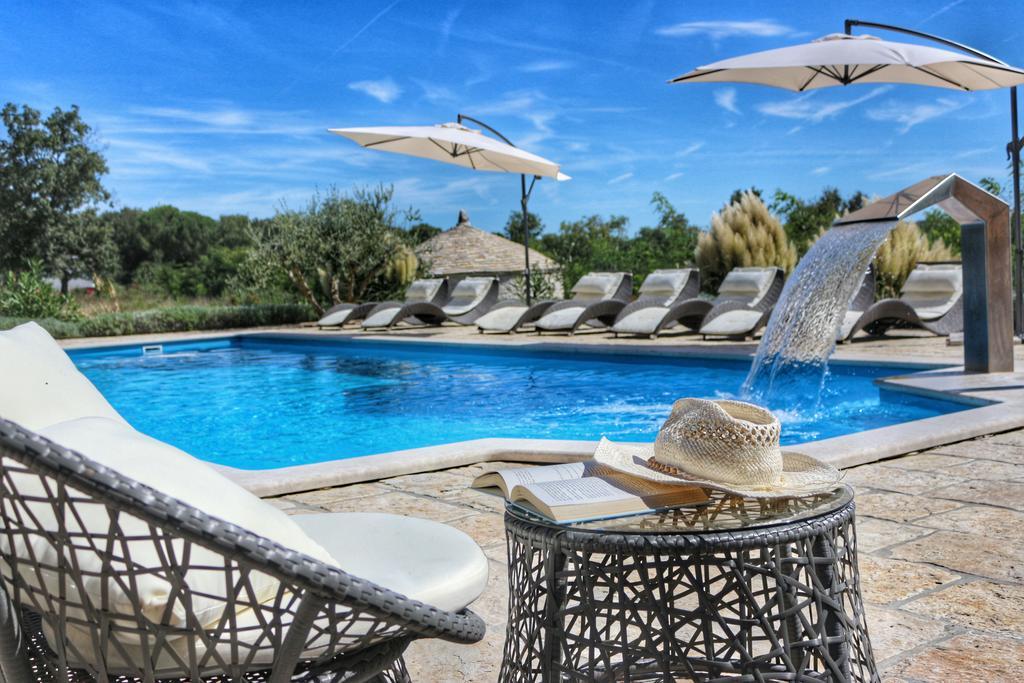 Spacious Villa With Pool, Indoor Jacuzzi And Sauna Near Porec Višnjan Exterior foto